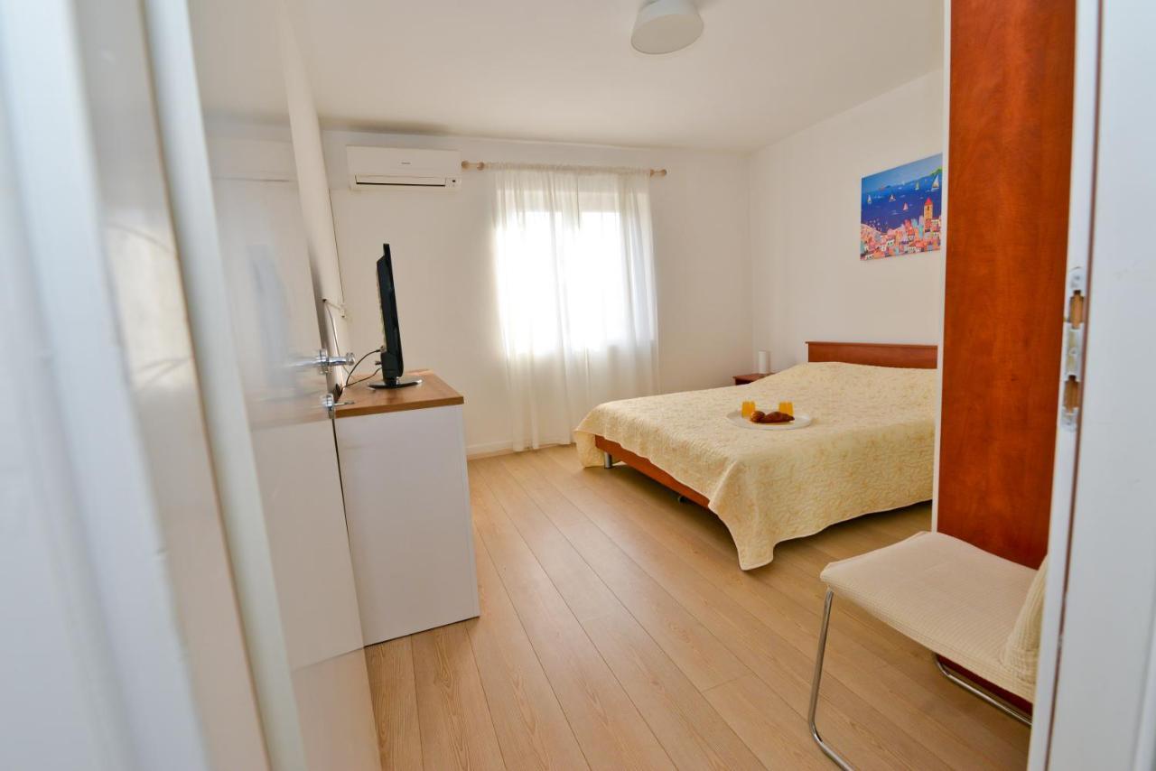 Apartments Lemon Zadar Bagian luar foto